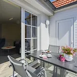 Haus Lotsenberg Mit 8 * Thiessow