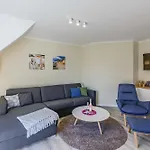 Haus Lotsenberg Mit 8 * Thiessow