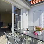 Haus Lotsenberg Mit 8 * Thiessow