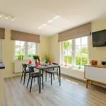 Haus Lotsenberg Mit 8 Daire