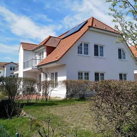 Haus Lotsenberg Mit 8 Appartement Thiessow