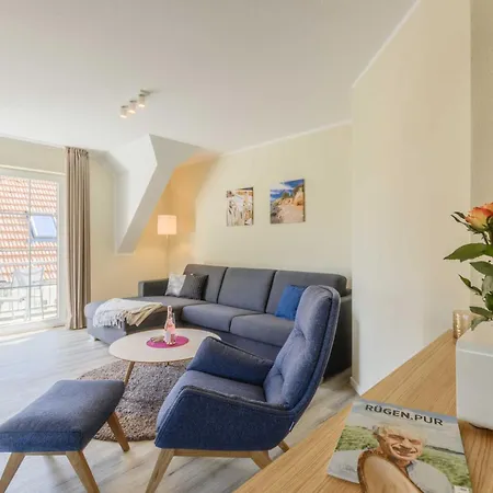 Haus Lotsenberg Mit 8 Appartement Thiessow