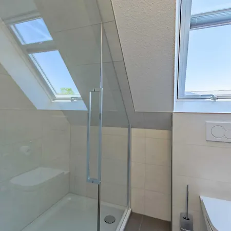 Haus Lotsenberg Mit 8 * Thiessow