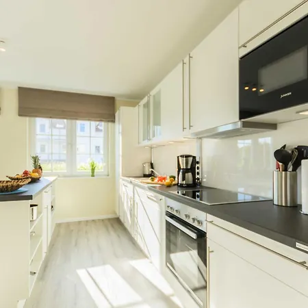 Haus Lotsenberg Mit 8 Daire