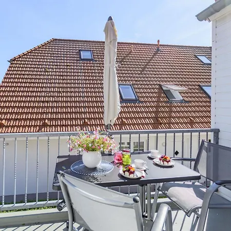 Haus Lotsenberg Mit 8 * Thiessow