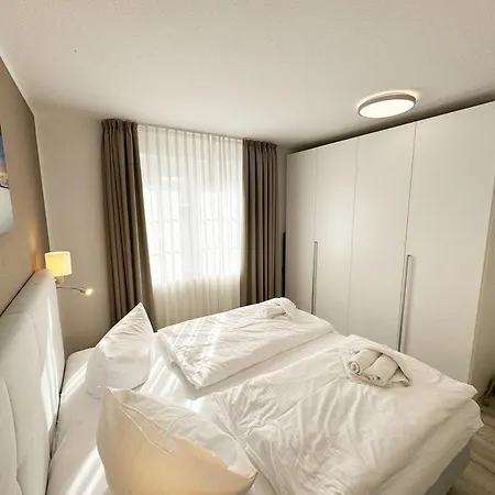 Haus Lotsenberg Mit 8 Daire Thiessow