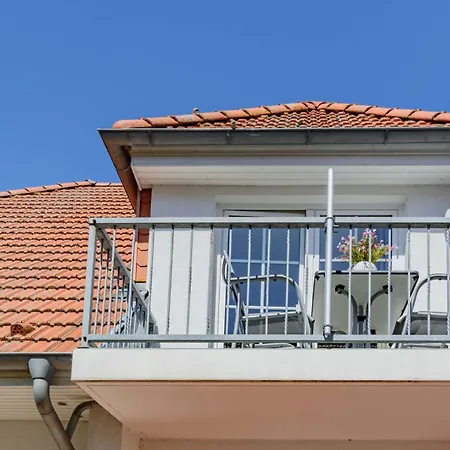Haus Lotsenberg Mit 8 * Thiessow